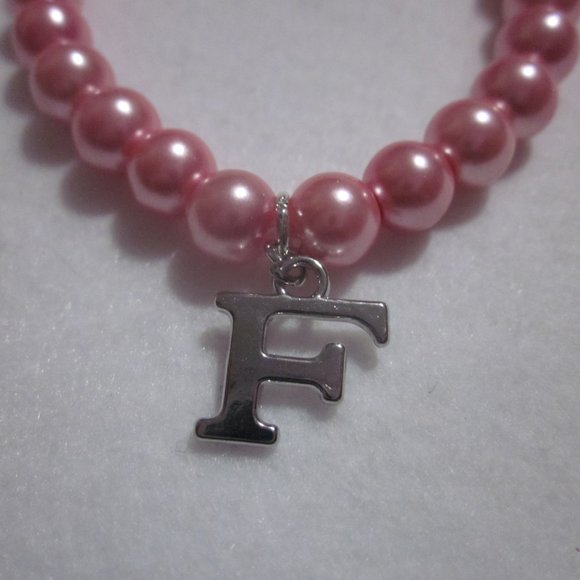 Pink Initial F Bracelet. - Picture 2 of 3